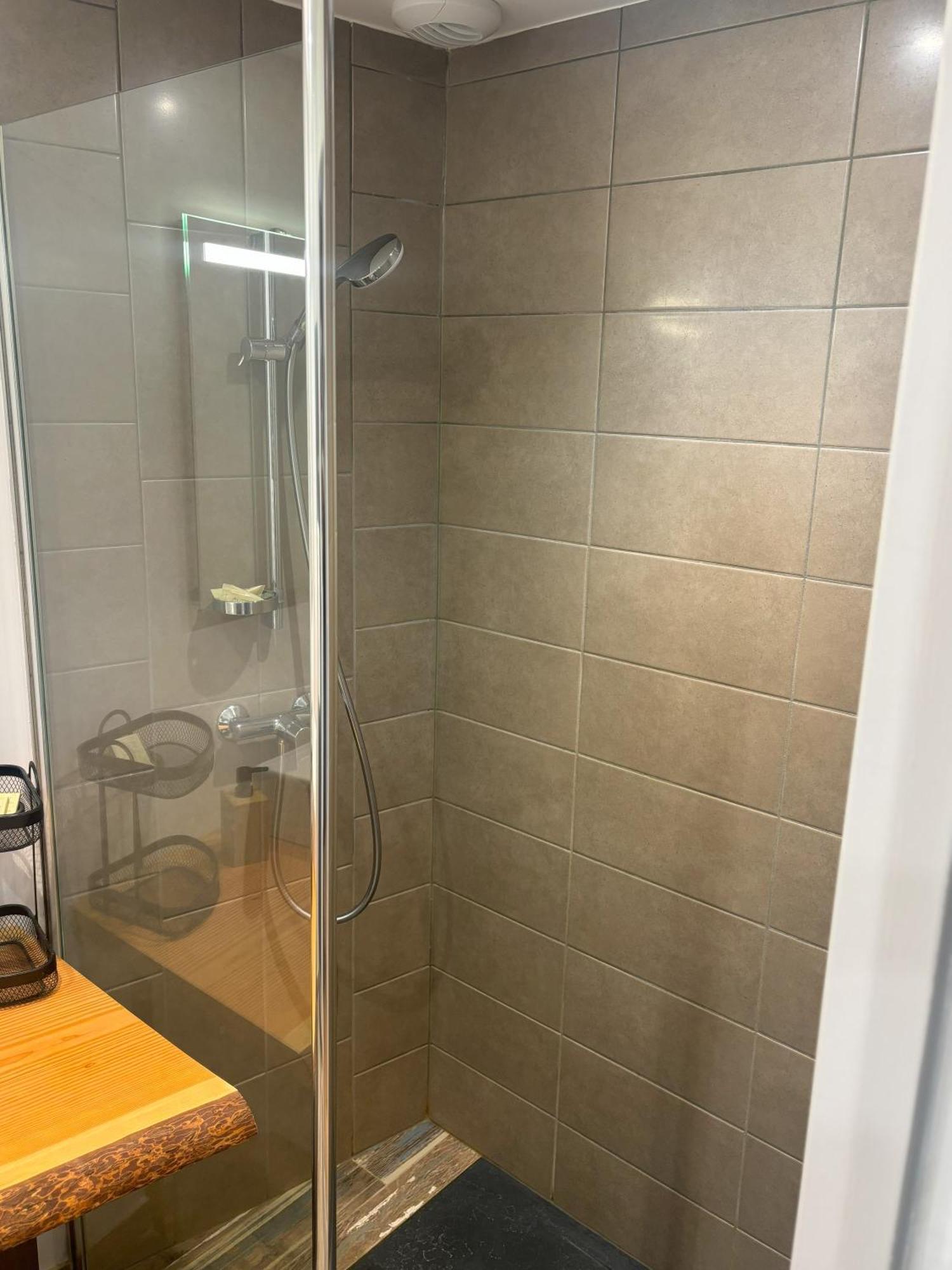 Aparthotel Les 12 De Larros Gujan-Mestras Zewnętrze zdjęcie